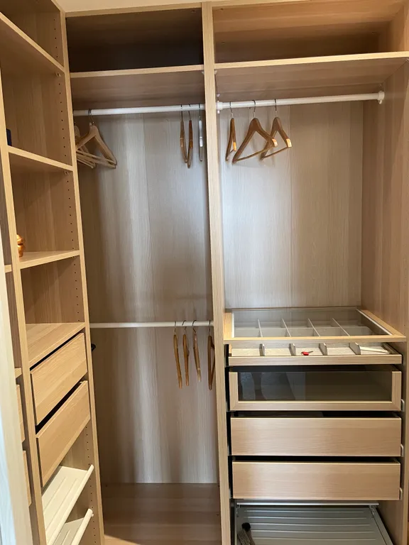 Дизайнерская студия с панорамным балконом в ЖК Две Столицы