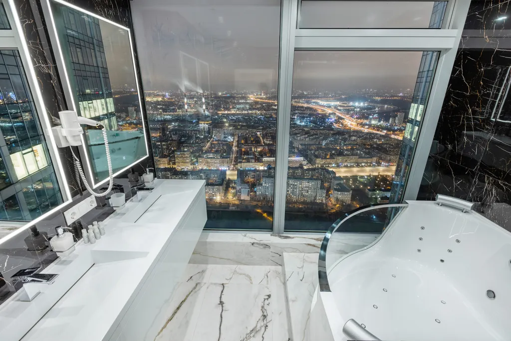 Lux Jacuzzi 58 floor