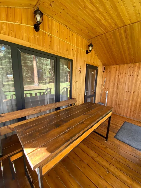 Шале домик в лесу