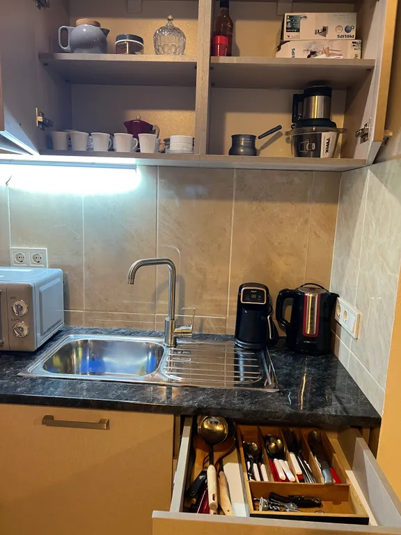 Квартира с видом на море, первая береговая линия