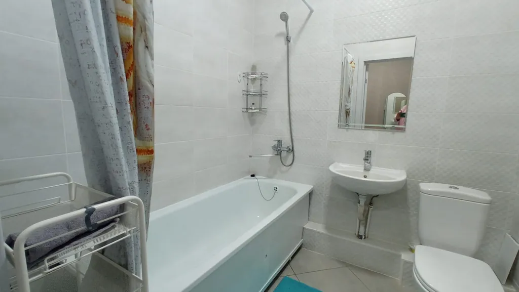 1-комнатная в жк "босфор" бизнес - класса, южный район, море рядом