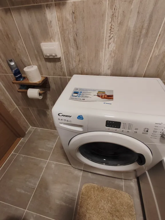 Современная квартира - студия с видом на новый мост