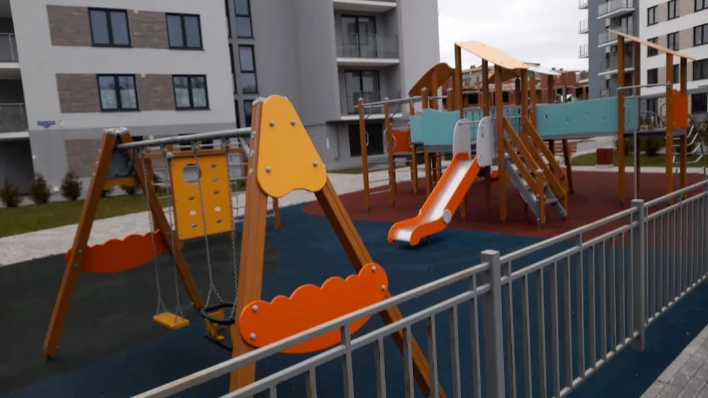 Просторная квартира в новом жилом комплексе с собственной террасой