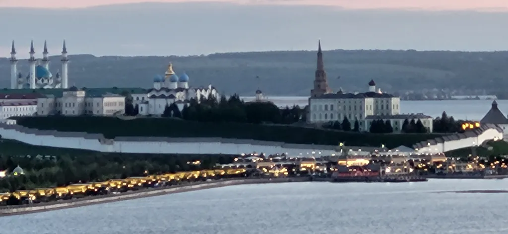 Квартира Квартира Евродвушка с видом на Кремль — Казань
