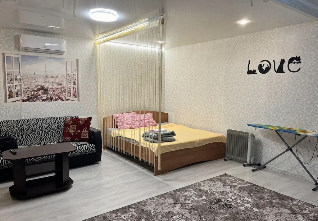 Уютная квартира на южном поселке — аренда посуточно в Сарапул