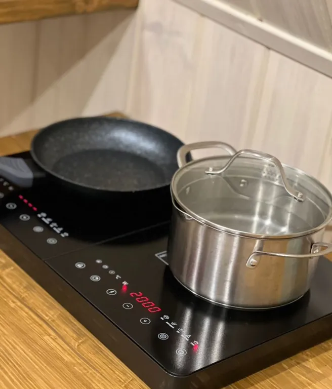 Домик в сосновом лесу с банным чаном