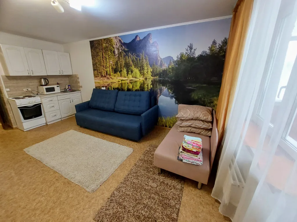 Студия с балконом на Московском тракте