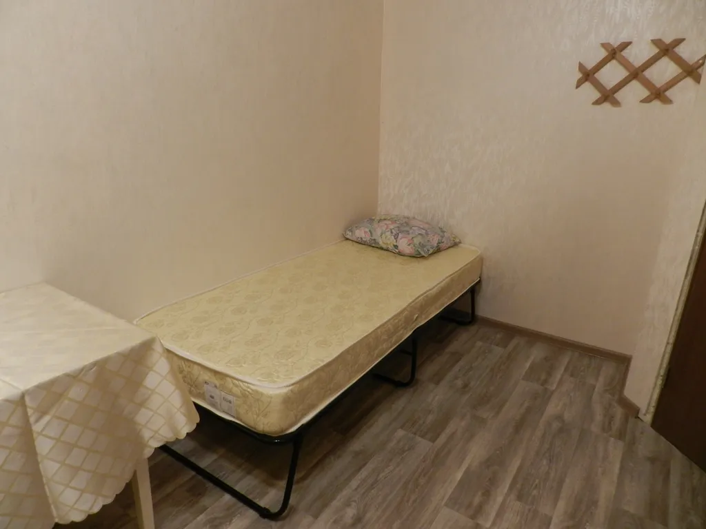 Трёхкомнатная квартира в частном доме