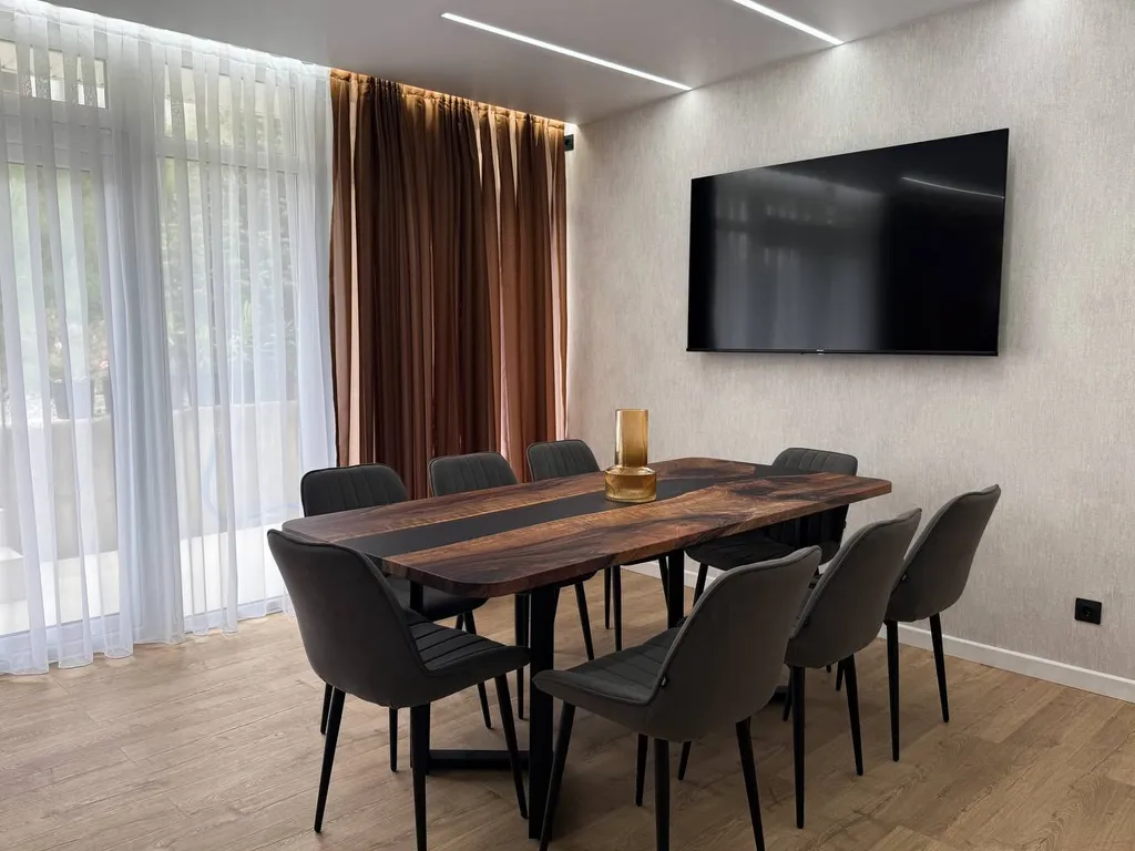 Дом с видом на море в центре Адлера