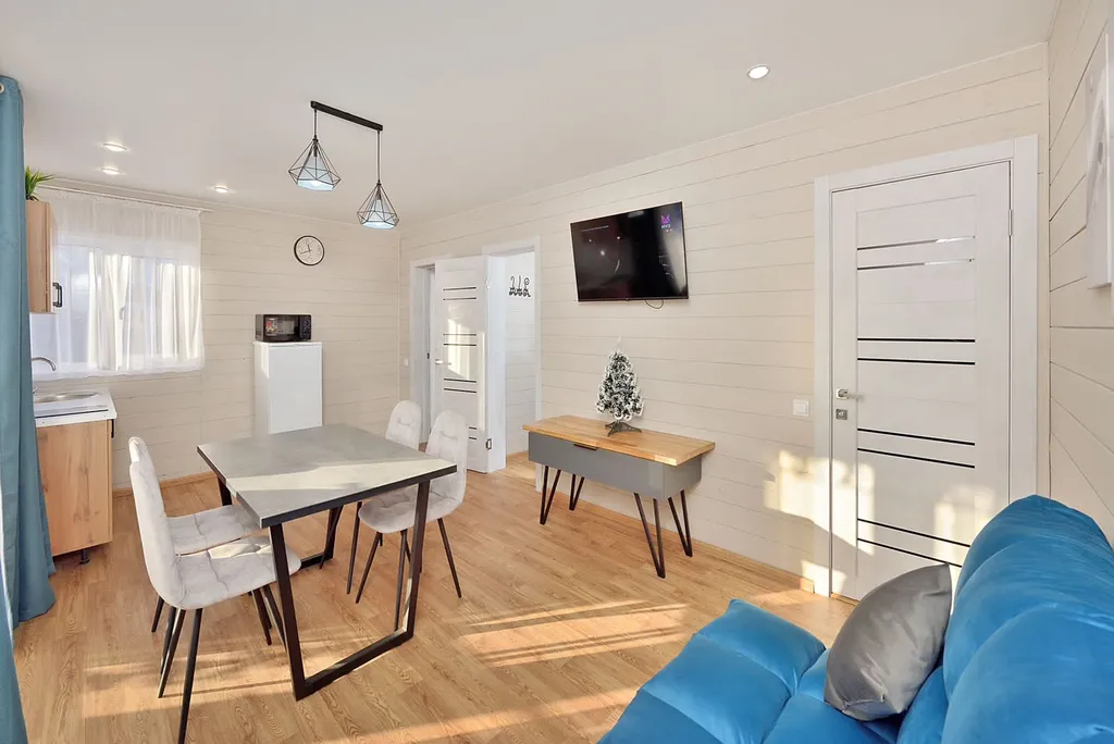 Гостевой дом в ёлках