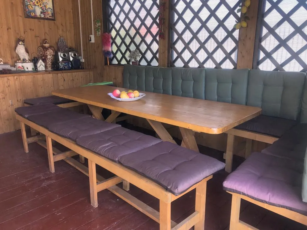 Современный дом из бревна