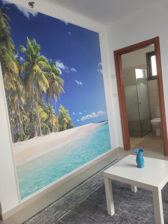 Комната+санузел с видом на море, центральный район