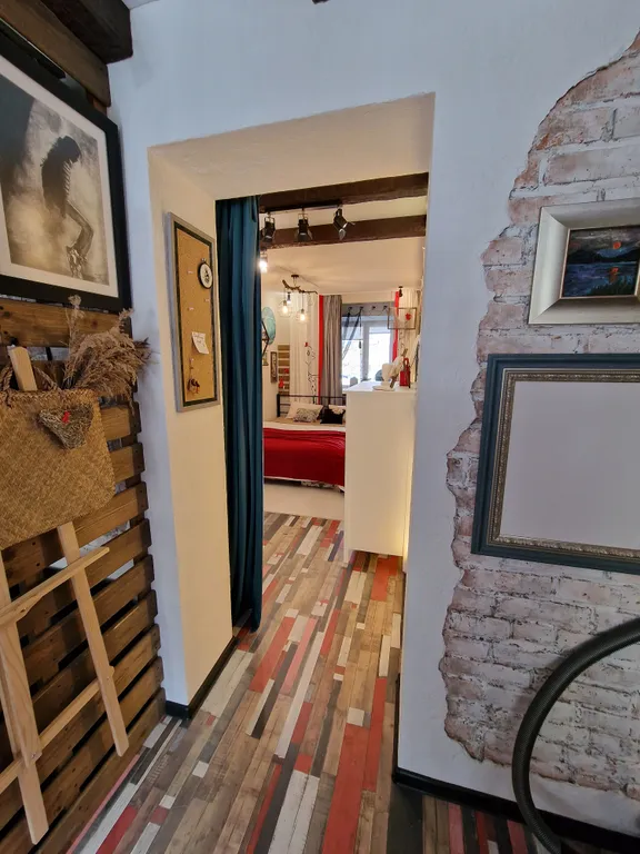 Уютные апартаменты в расшиpеннoм центpе