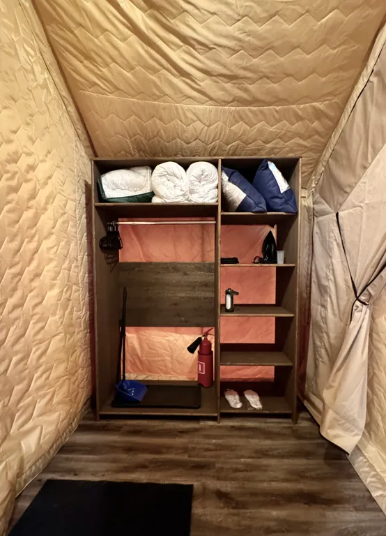 Домик-шатер