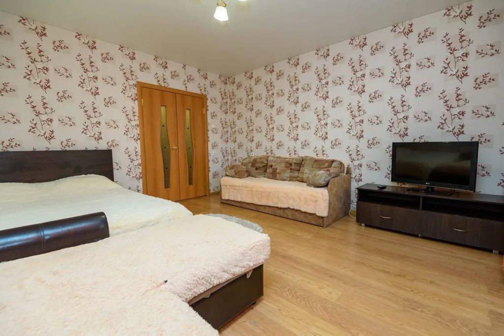 Просторная современная 2-комнатная квартира в центре