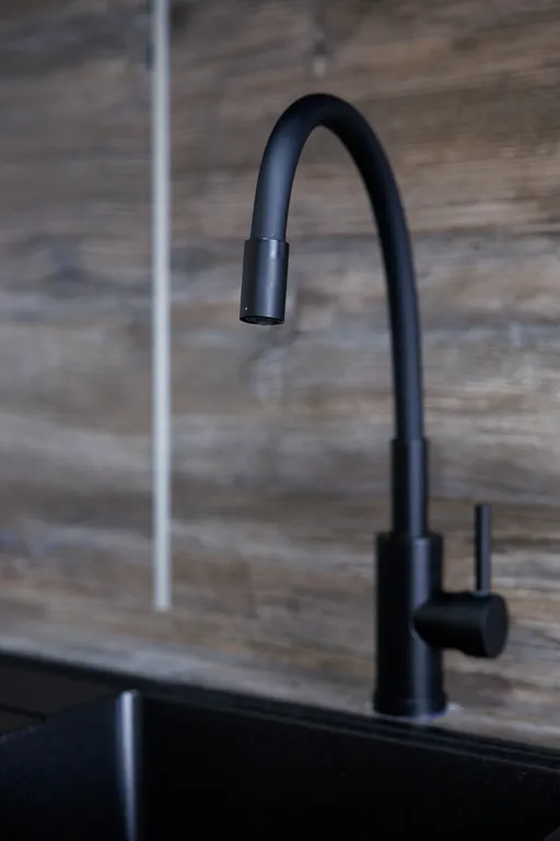 Квартира на Лейтейзена