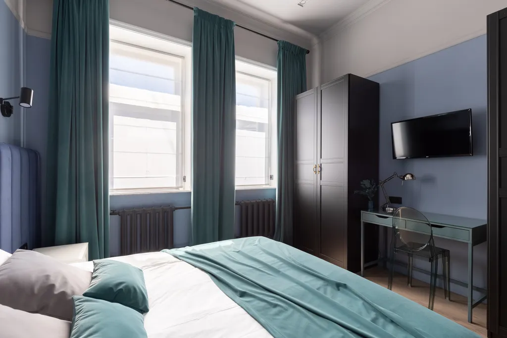 Видовая квартира с балконом на Пяти углах