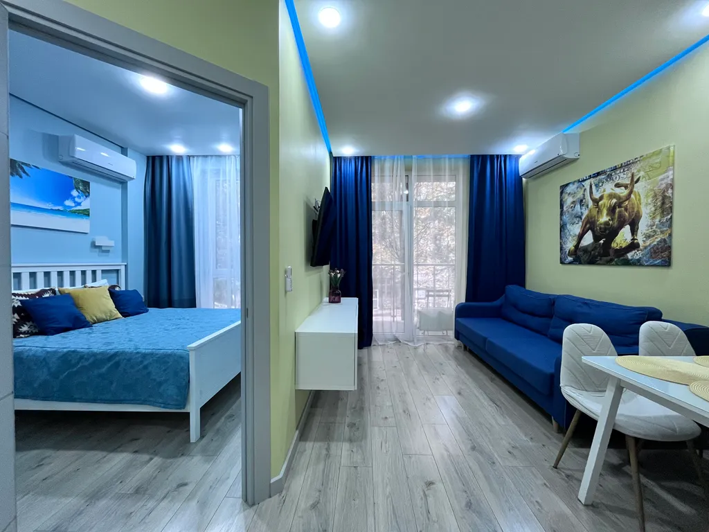 Квартира Красивая квартира с выделенной спальней в 5 минутах от пляжа Мандарин — Сириус