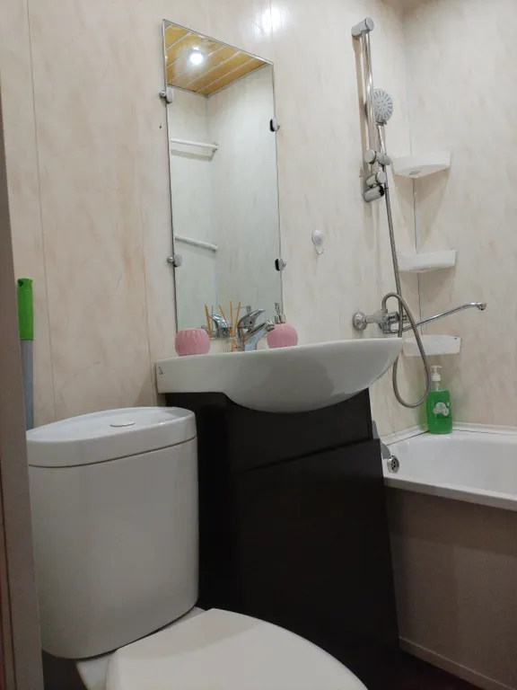 Уютная евротрешка с удачным месторасположением