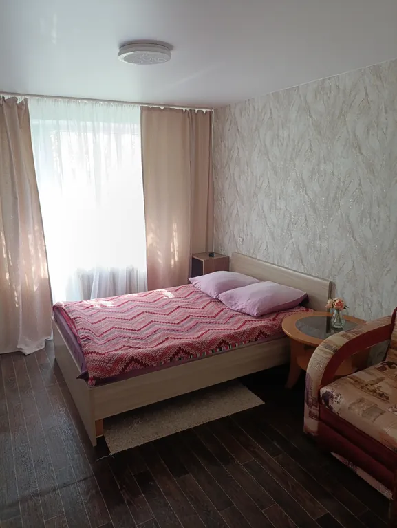 Уютная квартира в 5 минутах ходьбы от центра — аренда посуточно в Псков