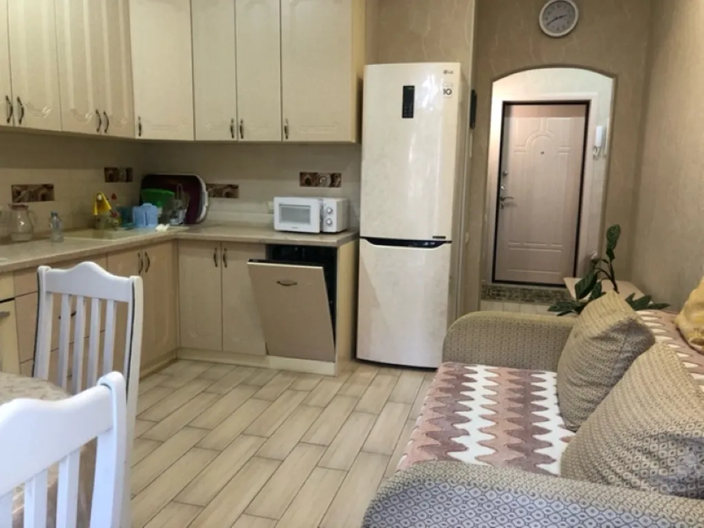 Квартира Уютная квартира в центре города на набережной с видом на море и горы — Геленджик