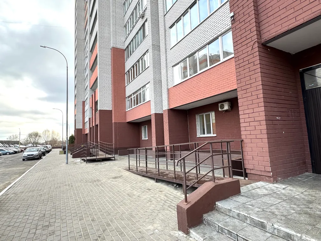 Простор с красивым видом на город