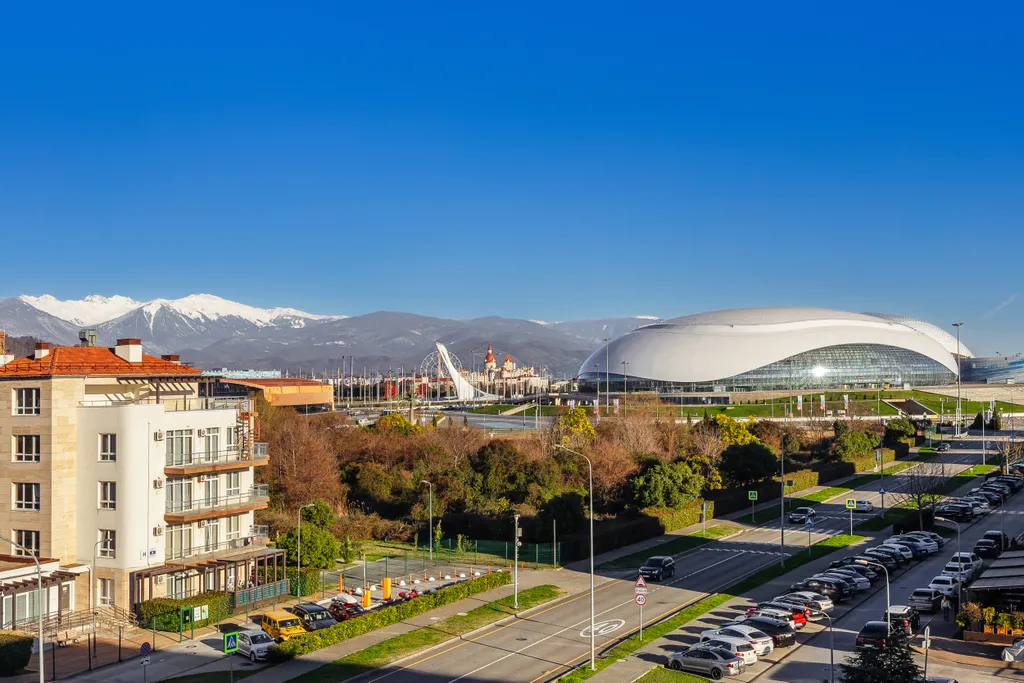 Большая квартира у моря с видом на горы