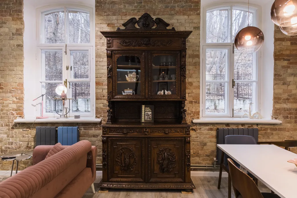 Трехуровневая квартира в историческом доме в центре города