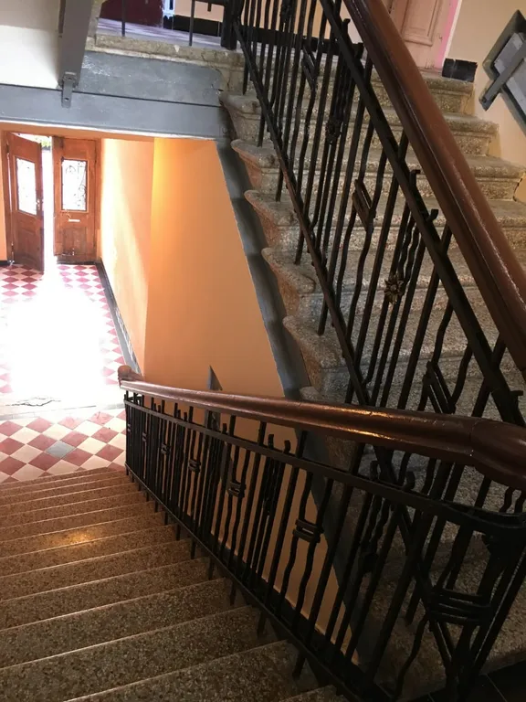 Дизайн Студио у метро