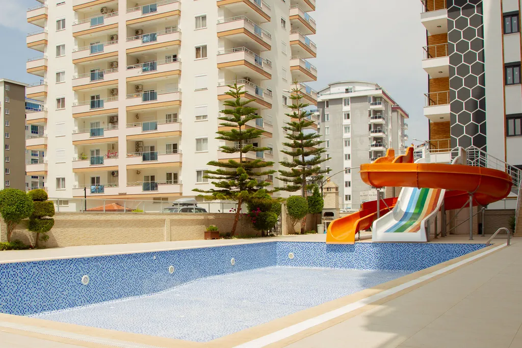 Квартира в элитном комплексе с бассейном