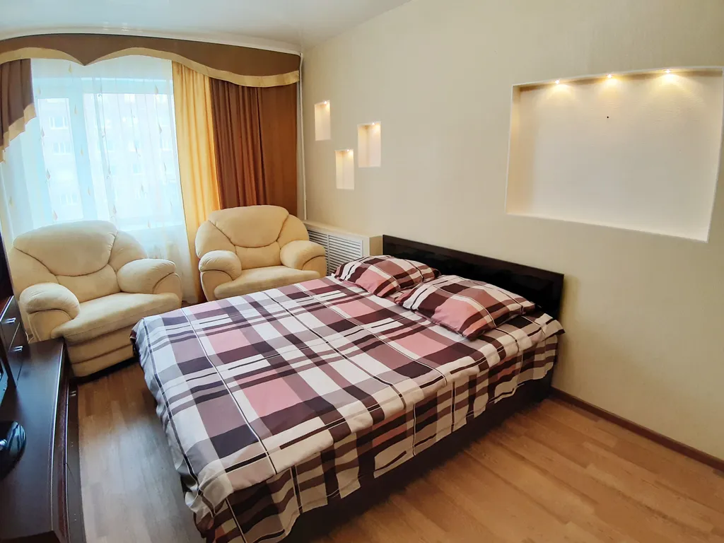 Уютная квартира в центре — аренда посуточно в Новый Уренгой