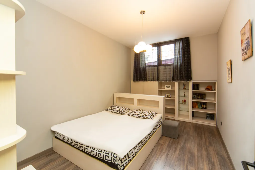 Luxury 4 bedroom apartment 1 in the city centar of Tbilisi