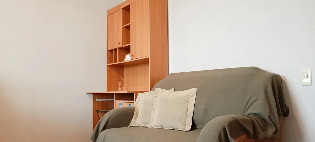 2-комнатная квартира для 5 гостей рядом с федеральной трассой Лена