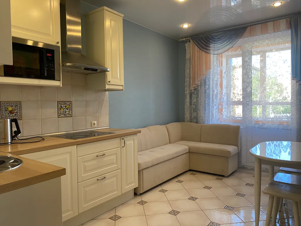 Квартира 1-комнатная квартира у метро Автово — Санкт-Петербург