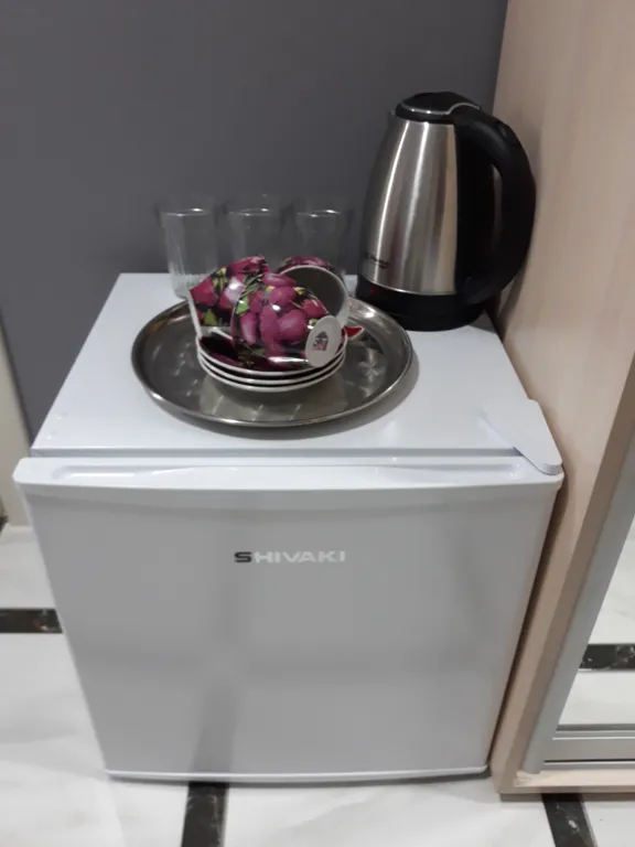 Комната в доме с балконом