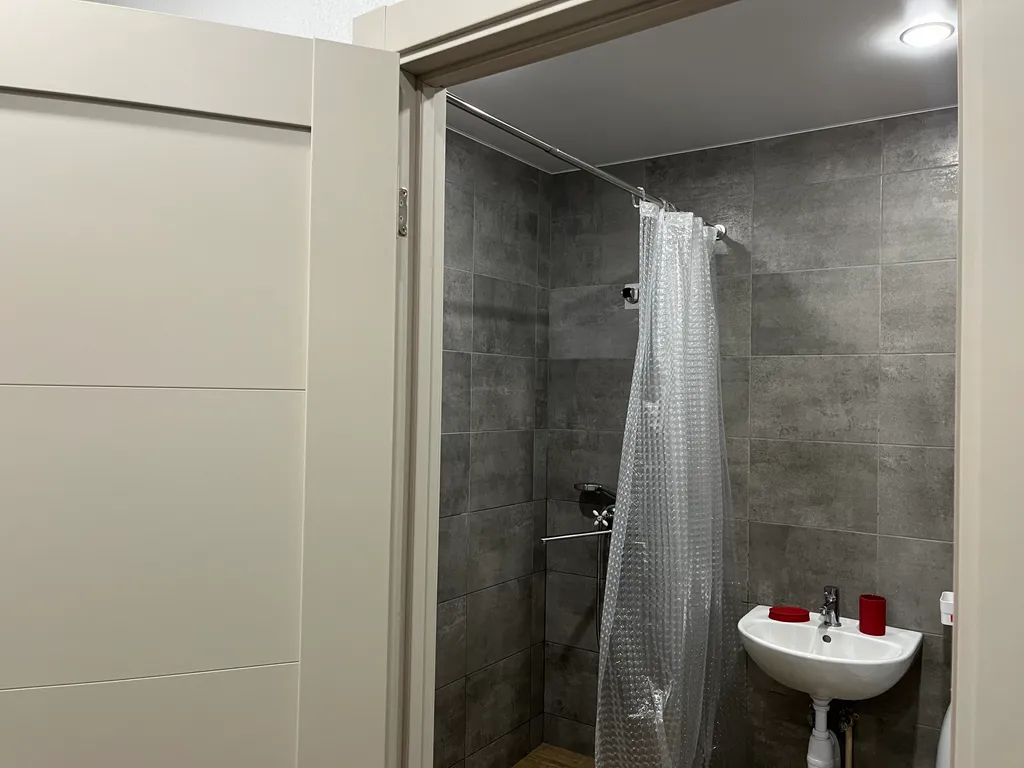 Посёлок имени Морозова квартира у Ладожского озера , каток