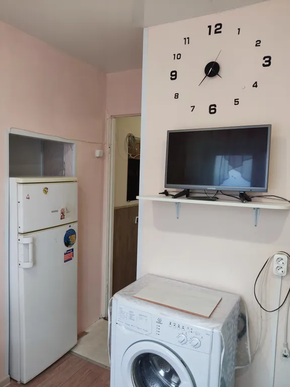 Уютная тёплая, укомплектованная двухкомнатная квартира в центре города