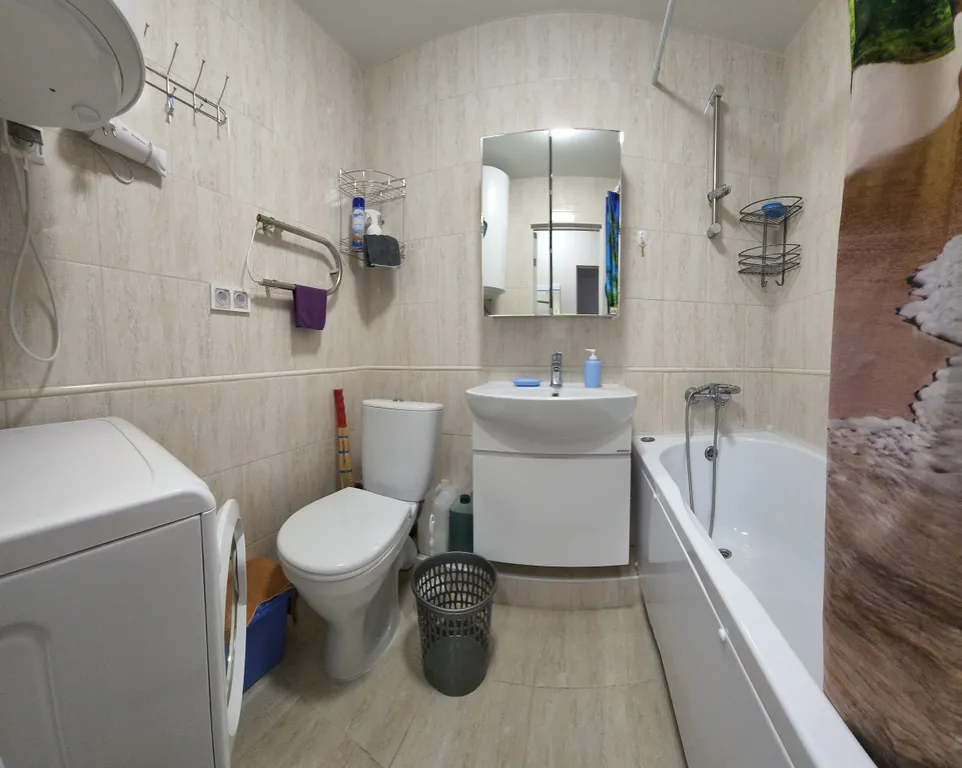 Однокомнатная квартира в жк с бассейном