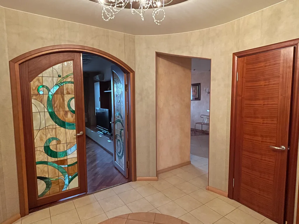 Шикарная трёхкомнатная квартира