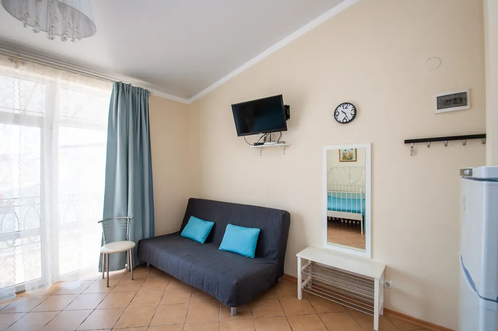 Студия с балконом астра 6