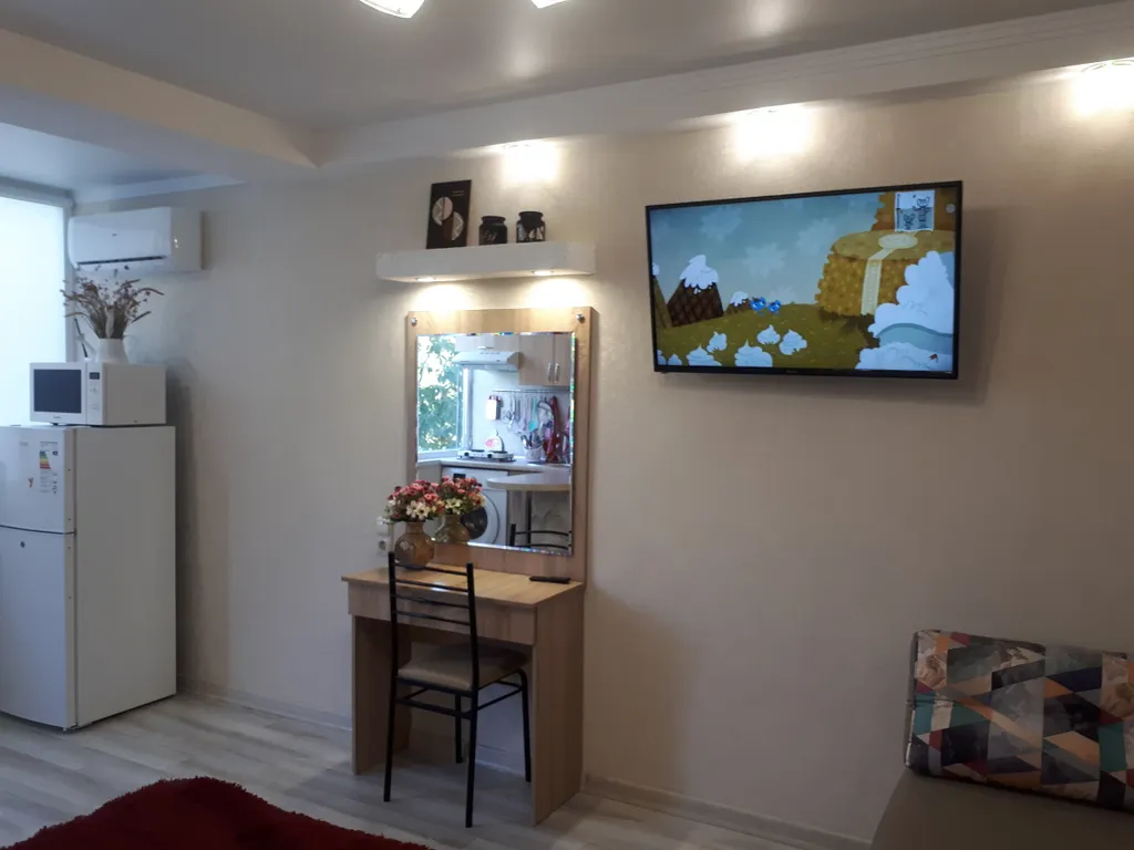 Уютная квартира-студия в курортной зоне с видом на горы и лес