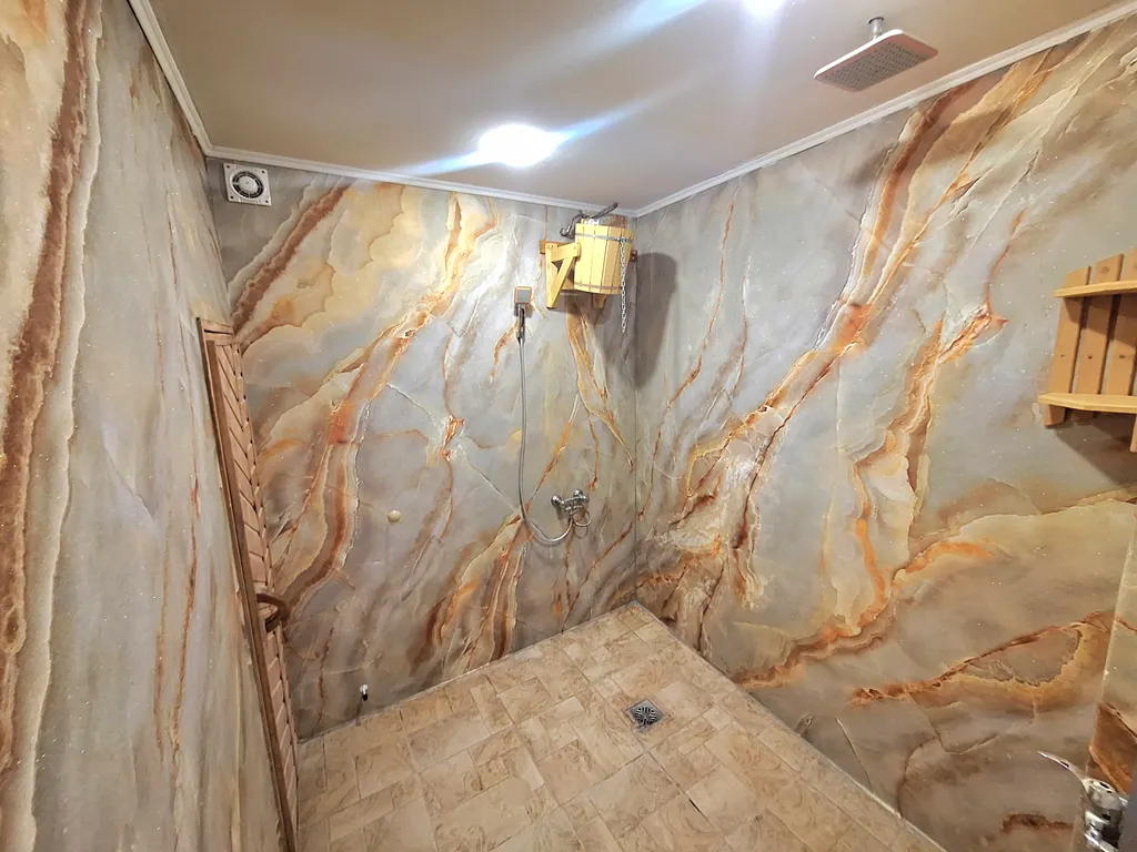 Гостевой дом на берегу озера у парка