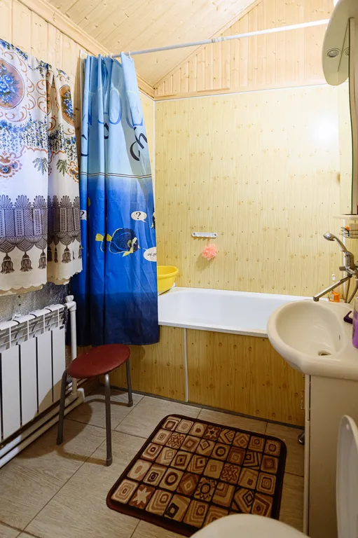 Дом у реки в Пскове