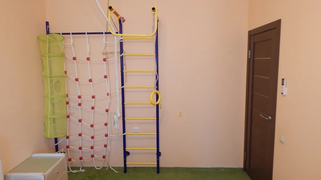 Элитная в центре, метро площадь Ленина, рядом аква-парк, зоопарк, тц аура, парк