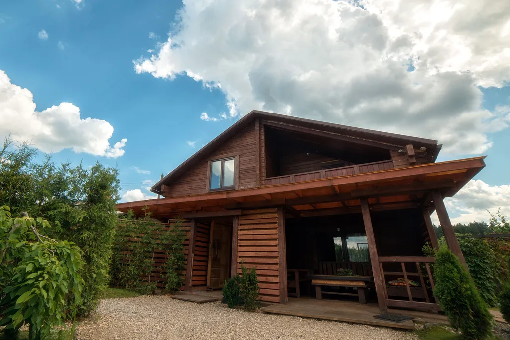 Рыжий кот - Деревянный Дом (WoodHouse)