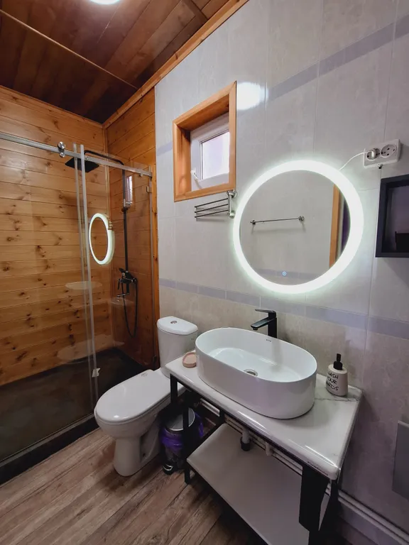 Soft House Гостевой дом на лесной поляне в центре