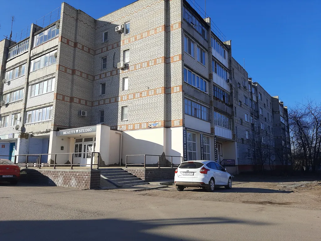 Уютная квартира в центре соцгородка, комнаты выходят на север и юг тлф — аренда посуточно в Валуйки