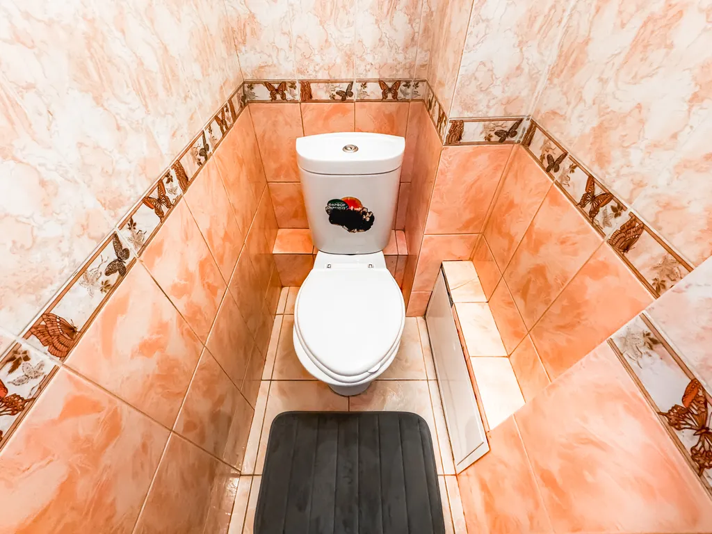 Квартира Просторная квартира с современным дизайном и мягкой мебелью — Лобня