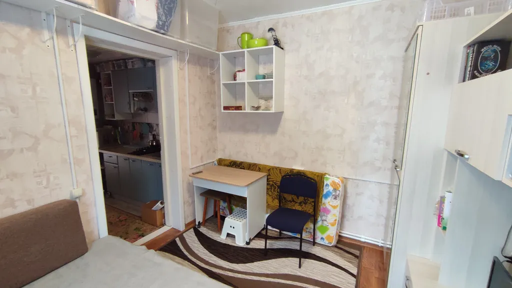 Часть дома с участком в центре города