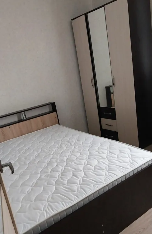 Однокомнатная квартира возле Ледового дворца. Рядом район ЗВТ.